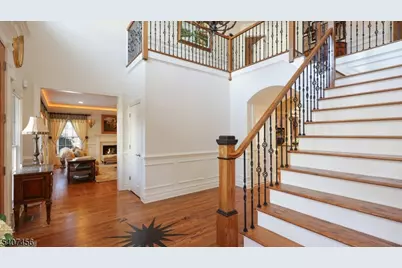 1 Hayduk Dr, Edison Twp., NJ 08820 - Photo 7