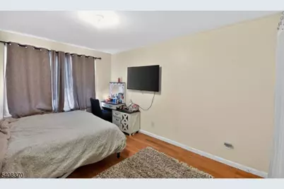 136 W Lincoln Ave, Rahway, NJ 07065 - Photo 19