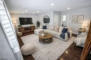 115 Grant Ave, Harrison, NJ 07029 - Photo 3