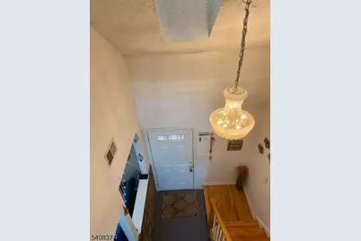 10 Nutmeg Ct, Edison, NJ 08820 - Photo 17