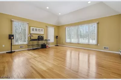 11 Rice Ln, Washington Township, NJ 07853 - Photo 25