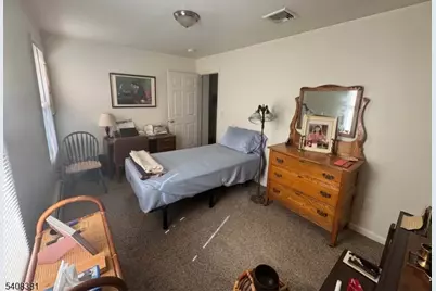 27 Broad St, Flemington, NJ 08822 - Photo 11