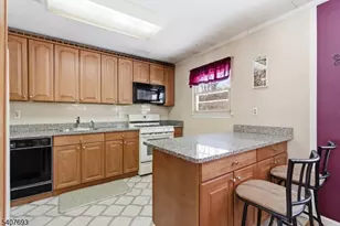 5 Downstream Dr, Mount Olive, NJ 07836 - Photo 9