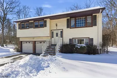 5 Downstream Dr, Mount Olive, NJ 07836 - Photo 3