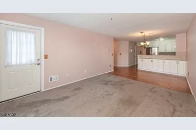 27 Loch Ln, Roxbury Township, NJ 07852 - Photo 11