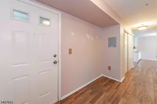 27 Loch Ln, Roxbury Township, NJ 07852 - Photo 3