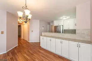 27 Loch Ln, Roxbury Township, NJ 07852 - Photo 9