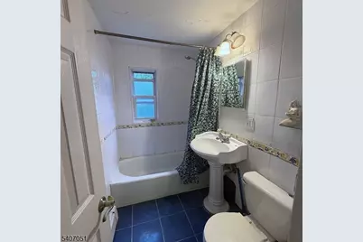 18A Garfield Park #18a, Edison Twp., NJ 08837 - Photo 7