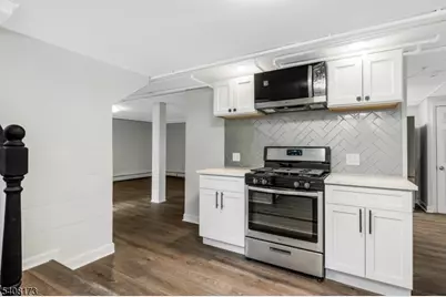 110 Livingston Ave, New Providence, NJ 07974 - Photo 19