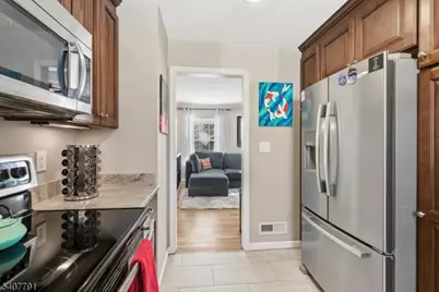 3 Armstrong Dr, Jefferson Township, NJ 07438 - Photo 5