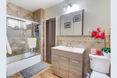 24 White Ter, Newark, NJ 07108 - Photo 19