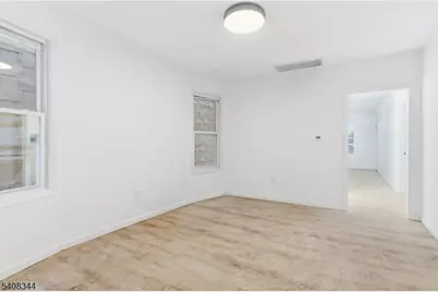 528 S 13th St Apt 2, Newark, NJ 07103 - Photo 9