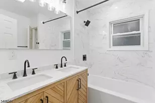 528 S 13th St, Newark, NJ 07103 - Photo 21