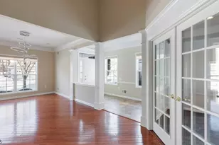 675 Post Ln, Franklin Township, NJ 08873 - Photo 9