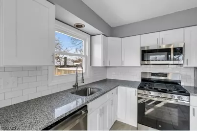 415 Highland Place, Bound Brook, NJ 08805 - Photo 17