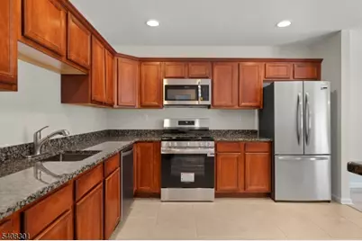 19 Winding Way, Hardyston Township, NJ 07419 - Photo 3