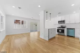 918 Bower St, Linden, NJ 07036 - Photo 3