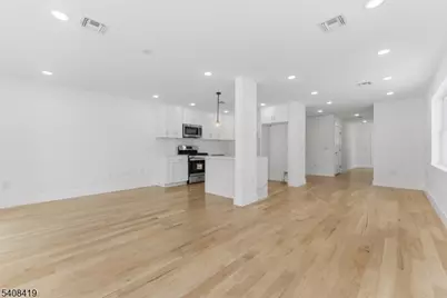 918 Bower St, Linden, NJ 07036 - Photo 7