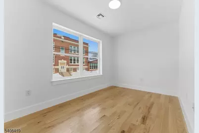 918 Bower St, Linden, NJ 07036 - Photo 15