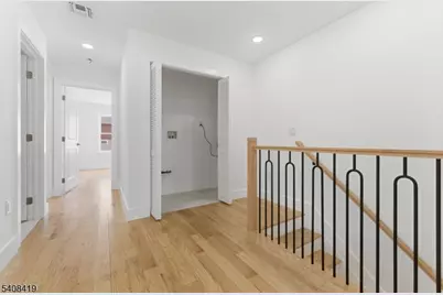 918 Bower St, Linden, NJ 07036 - Photo 13