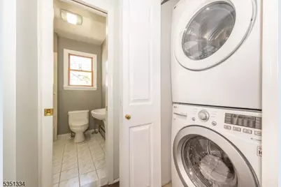 53 Laurel Dr, Wayne, NJ 07470 - Photo 21