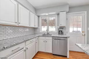 331 County Rd 513, Lebanon Township, NJ 07830 - Photo 17