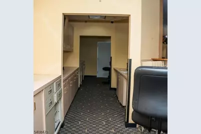 138 Broad St, Elizabeth, NJ 07201 - Photo 17