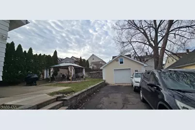 421 N 11th St, Prospect Park, NJ 07508 - Photo 23