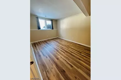 41 Quail Ct, Hardyston Township, NJ 07419 - Photo 11