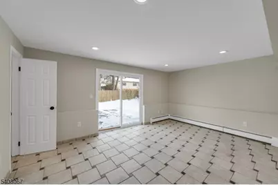 12 Roosevelt Ave, East Hanover Township, NJ 07936 - Photo 31