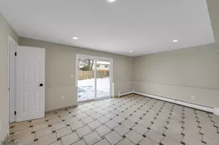 12 Roosevelt Ave, East Hanover Township, NJ 07936 - Photo 31