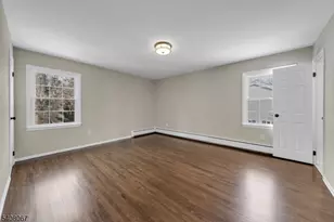 12 Roosevelt Ave, East Hanover Township, NJ 07936 - Photo 25