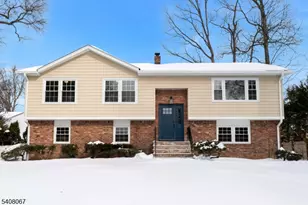 12 Roosevelt Ave, East Hanover Township, NJ 07936 - Photo 5