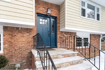 12 Roosevelt Ave, East Hanover Township, NJ 07936 - Photo 3