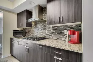 130 Magee Ct, East Brunswick Township, NJ 08816 - Photo 11