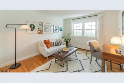 9 Windermere Rd, Montclair, NJ 07043 - Photo 15