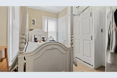 120 Norman St, East Orange, NJ 07017 - Photo 19