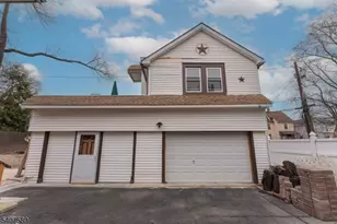120 Norman St, East Orange, NJ 07017 - Photo 29