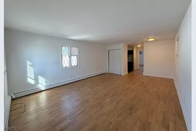 155 Ledge-Landing Rd, Roxbury Township, NJ 07850 - Photo 3