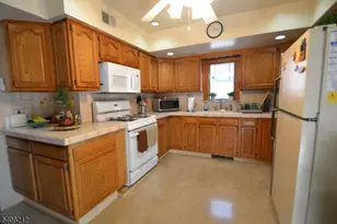 65 Madison Ave, Clifton, NJ 07011 - Photo 13