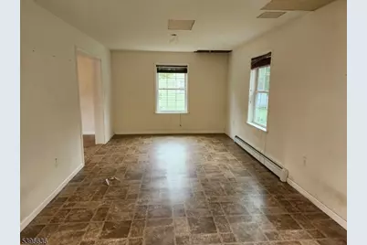 128 Big Piece Rd, Fairfield Twp., NJ 07004 - Photo 7