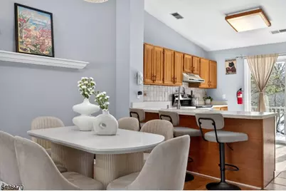 68 Westchester Ter, Clinton Township, NJ 08801 - Photo 7