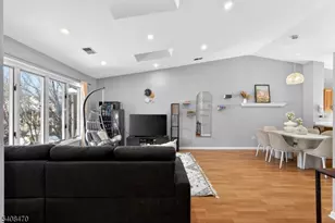 68 Westchester Terrace, Clinton Township, NJ 08801 - Photo 3