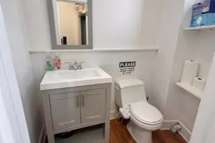 185 N Washington Ave, Bergenfield, NJ 07621 - Photo 7