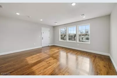 79 Rose Ter, Newark, NJ 07108 - Photo 9