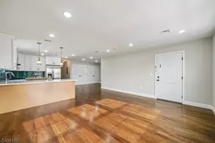 79 Rose Terrace, Newark, NJ 07108 - Photo 5