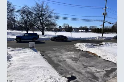 84 Allwood Pl, Clifton, NJ 07012 - Photo 3