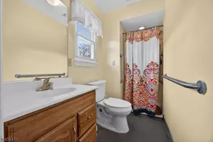 84 Allwood Pl, Clifton, NJ 07012 - Photo 25