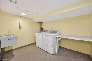 84 Allwood Pl, Clifton, NJ 07012 - Photo 33