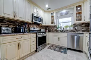 1008 E Grand St, Elizabeth, NJ 07201 - Photo 3